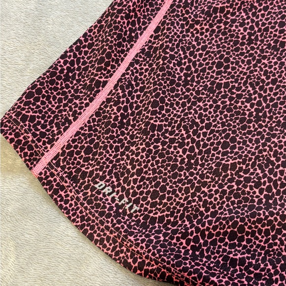 Nike Dri Fit Pink Leopard Print Athletic Tank Top - Picture 3 of 5